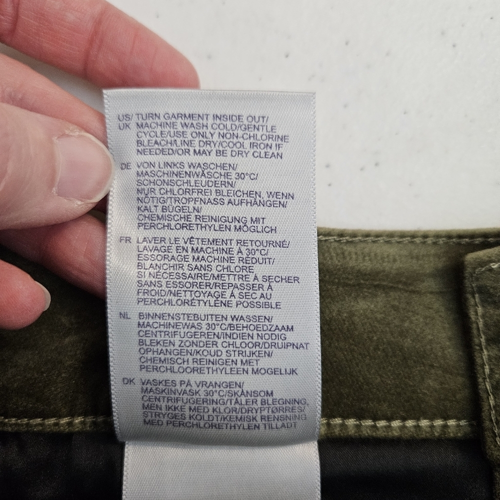 New NYDJ Marilyn Straight Olive Green Velveteen Pants 14P - Picture 8 of 8